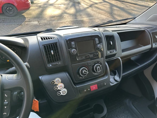 Peugeot e-Boxer - Afbeelding 12 van 26