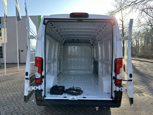 Peugeot e-Boxer - Afbeelding 21 van 26