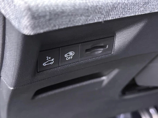 Peugeot e-3008 - Afbeelding 21 van 30