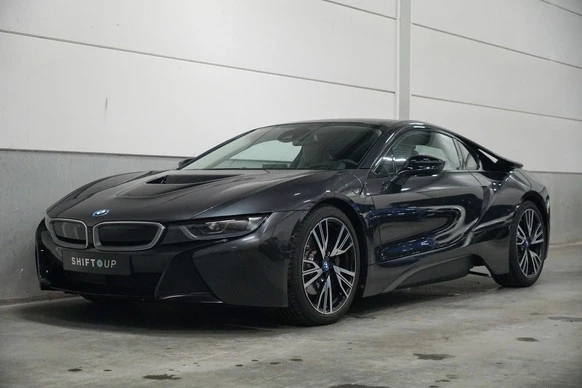 BMW i8 - Afbeelding 1 van 30