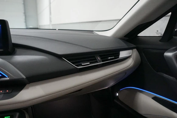 BMW i8 - Afbeelding 25 van 30