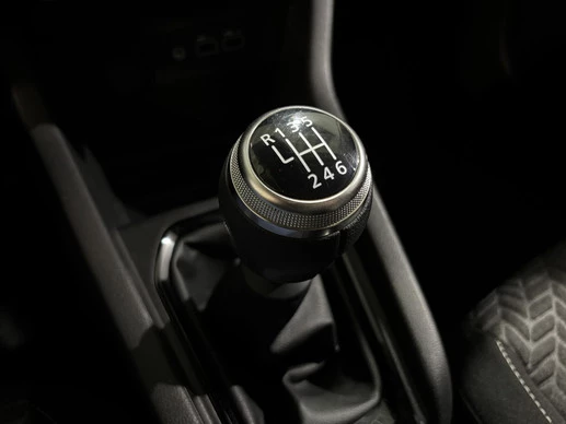 Renault Clio - Afbeelding 28 van 30