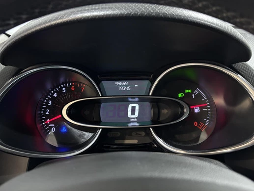 Renault Clio - Afbeelding 22 van 30