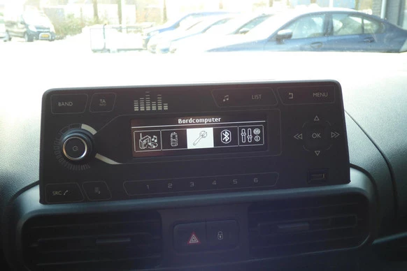 Opel Combo - Afbeelding 18 van 19