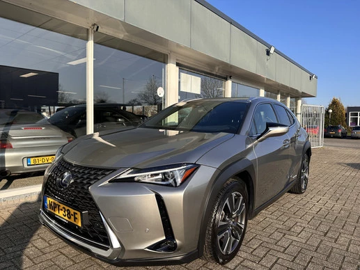 Lexus UX - Afbeelding 1 van 30