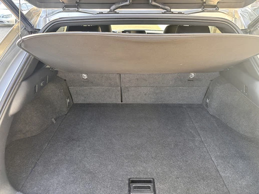 Lexus UX - Afbeelding 7 van 30