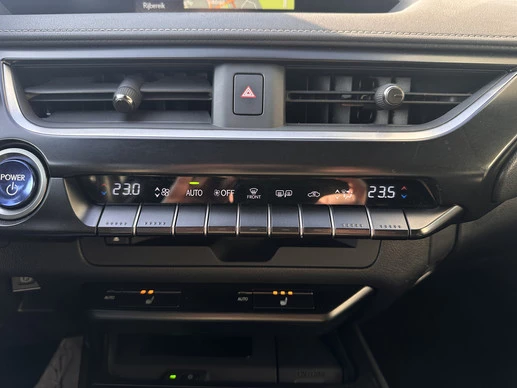 Lexus UX - Afbeelding 24 van 30