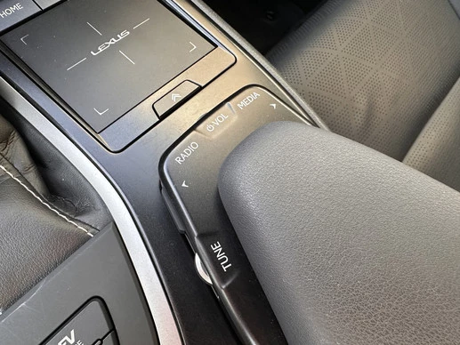 Lexus UX - Afbeelding 27 van 30