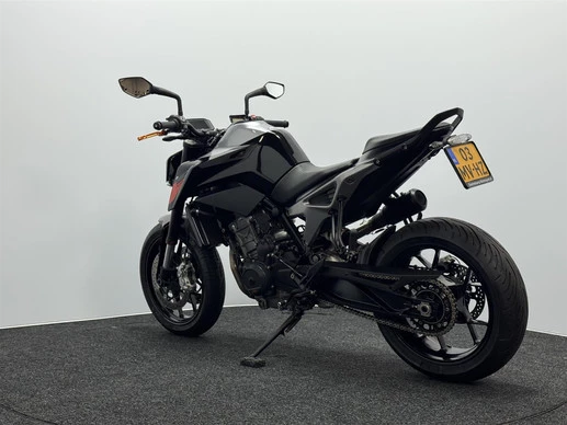 KTM 790 Duke - Afbeelding 11 van 16