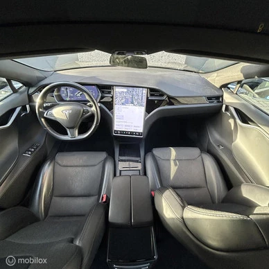 Tesla Model S - Afbeelding 11 van 22