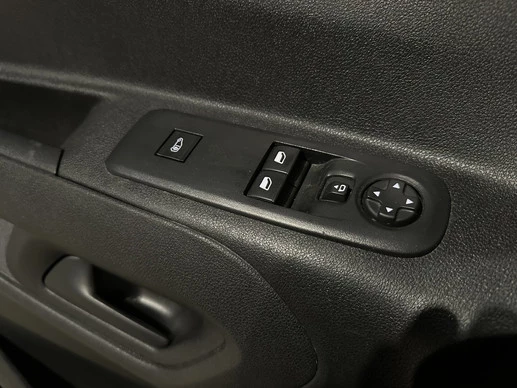 Peugeot Partner - Afbeelding 14 van 17