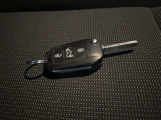 Peugeot Partner - Afbeelding 15 van 17