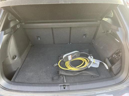 Volkswagen Tiguan - Afbeelding 10 van 30