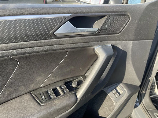 Volkswagen Tiguan - Afbeelding 29 van 30