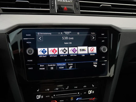 Volkswagen Passat - Afbeelding 13 van 30