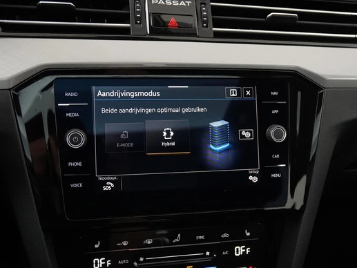 Volkswagen Passat - Afbeelding 17 van 30