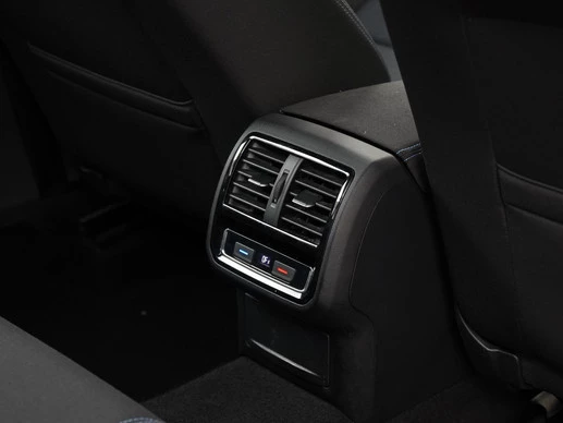 Volkswagen Passat - Afbeelding 27 van 30