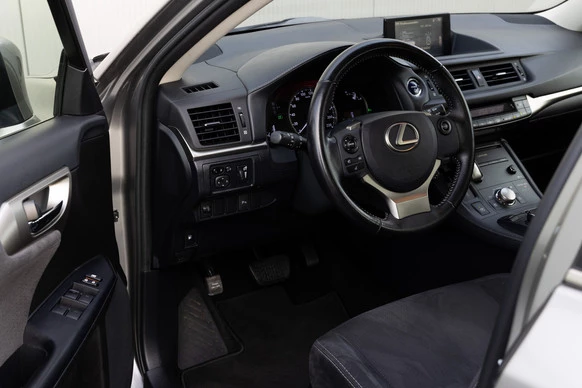 Lexus CT - Afbeelding 20 van 30