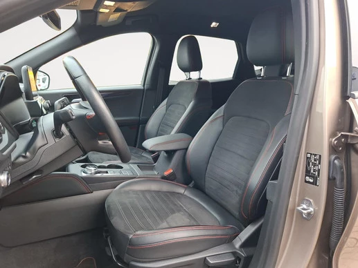 Ford Kuga - Afbeelding 10 van 30