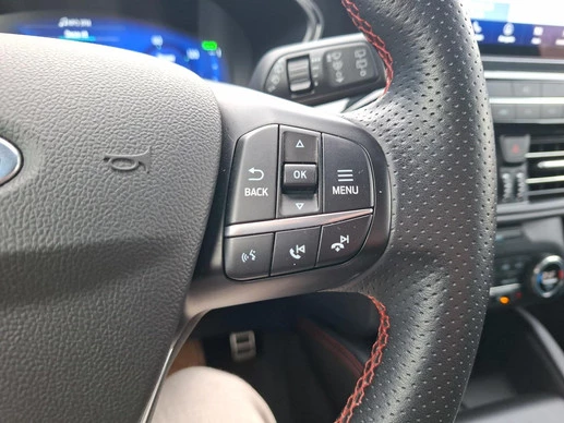 Ford Kuga - Afbeelding 16 van 30