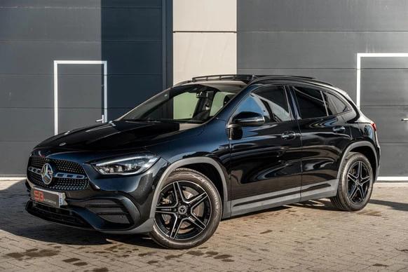 Mercedes-Benz GLA - Afbeelding 1 van 30