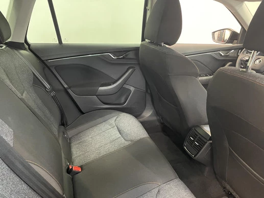 Škoda Kamiq - Afbeelding 18 van 30