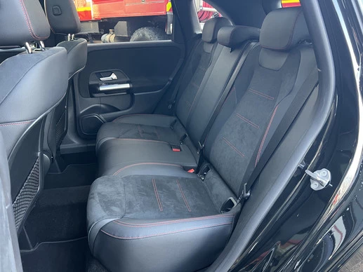 Mercedes-Benz B-Klasse - Afbeelding 18 van 30