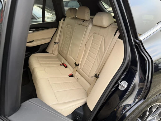 BMW X3 - Afbeelding 29 van 30
