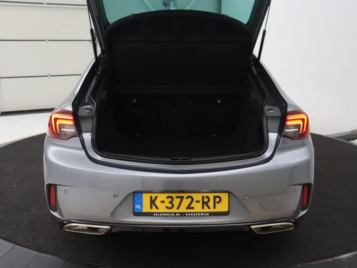 Opel Insignia - Afbeelding 28 van 30