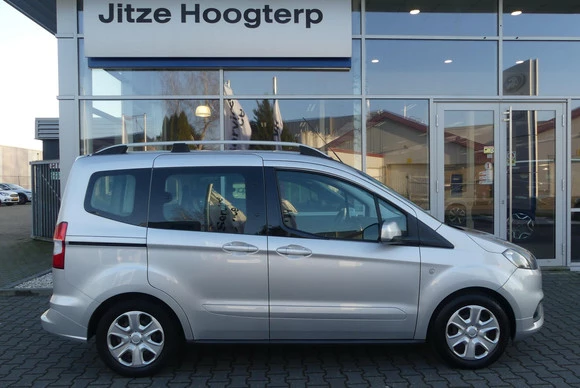 Ford Tourneo Courier - Afbeelding 5 van 30