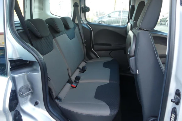 Ford Tourneo Courier - Afbeelding 11 van 30