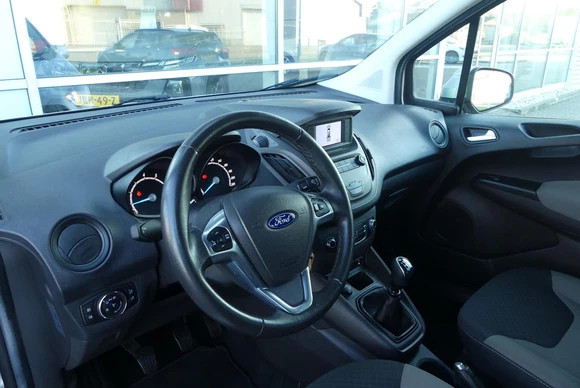 Ford Tourneo Courier - Afbeelding 13 van 30