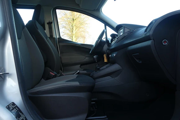 Ford Tourneo Courier - Afbeelding 14 van 30