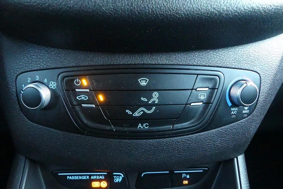 Ford Tourneo Courier - Afbeelding 21 van 30