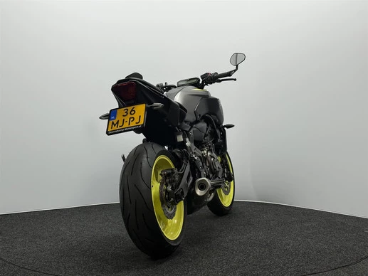 Yamaha MT 07 - Afbeelding 14 van 17