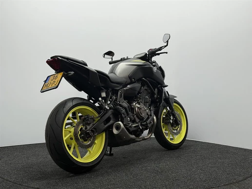 Yamaha MT 07 - Afbeelding 15 van 17