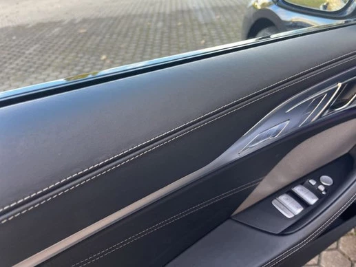 BMW 8 Serie - Afbeelding 13 van 30