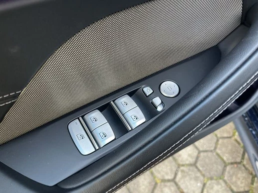 BMW 8 Serie - Afbeelding 14 van 30