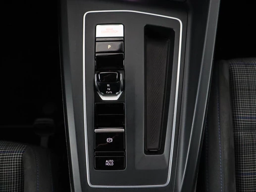 Volkswagen Golf - Afbeelding 9 van 30