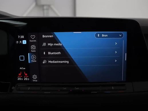 Volkswagen Golf - Afbeelding 21 van 30