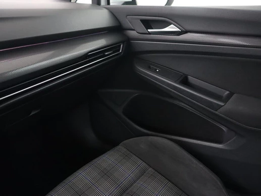 Volkswagen Golf - Afbeelding 23 van 30