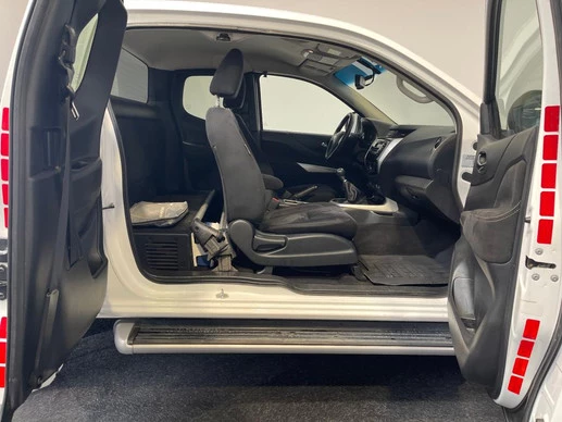 Nissan Navara - Afbeelding 17 van 24