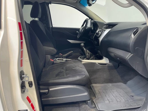Nissan Navara - Afbeelding 18 van 24