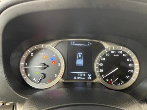Nissan Navara - Afbeelding 23 van 24