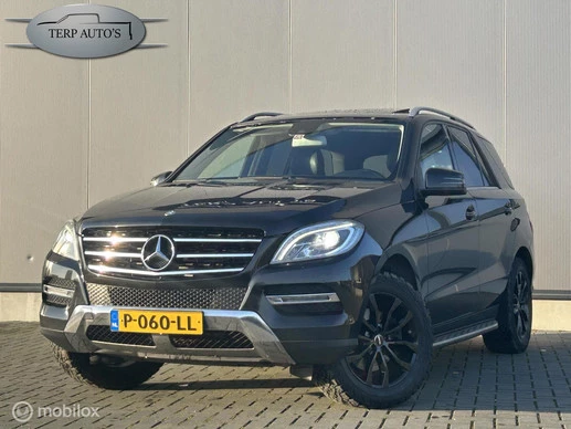 Mercedes-Benz M-Klasse - Afbeelding 1 van 22