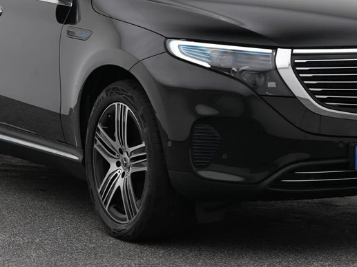 Mercedes-Benz EQC - Afbeelding 18 van 30