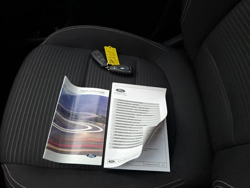 Ford Kuga - Afbeelding 19 van 30