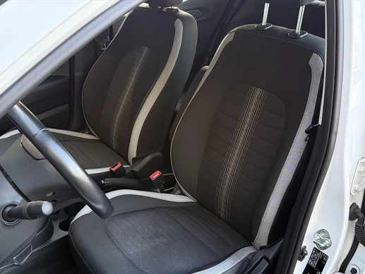 Hyundai i10 - Afbeelding 12 van 30