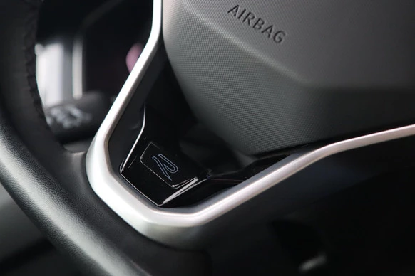 Volkswagen Tiguan - Afbeelding 24 van 30