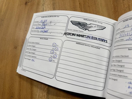 Aston Martin V8 Vantage - Afbeelding 29 van 30